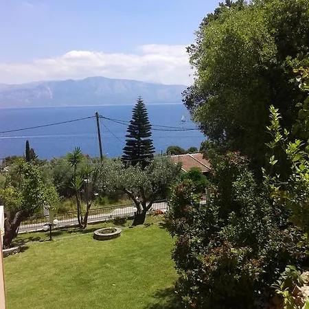 Aggeliki Apartment *